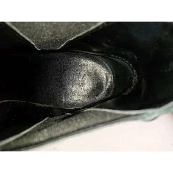 Marc Fisher  Mlyienta Women Chelsea Boots Black Leather Pointed Toe Pull On 7M - Picture 10 of 12